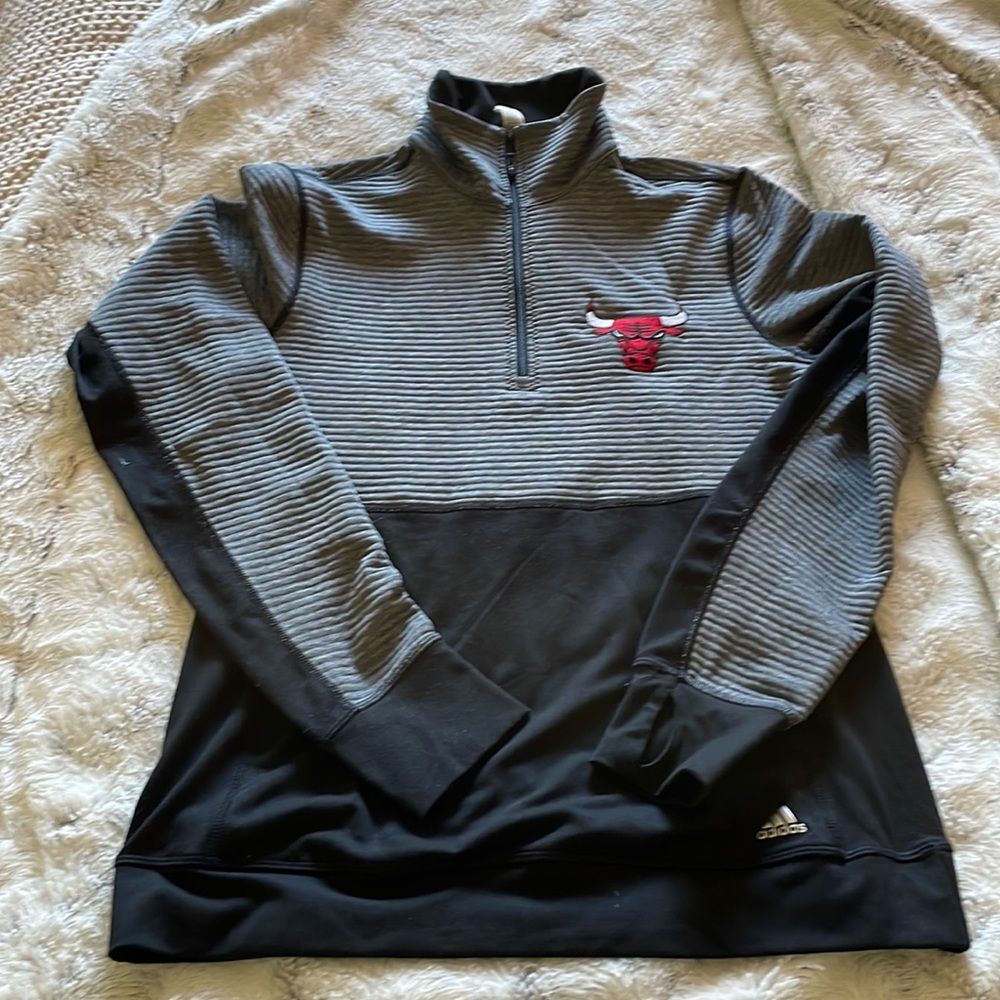 Adidas Women Chicago Bulls, basketball, Climalite Twist 1/4 Zip Pullover